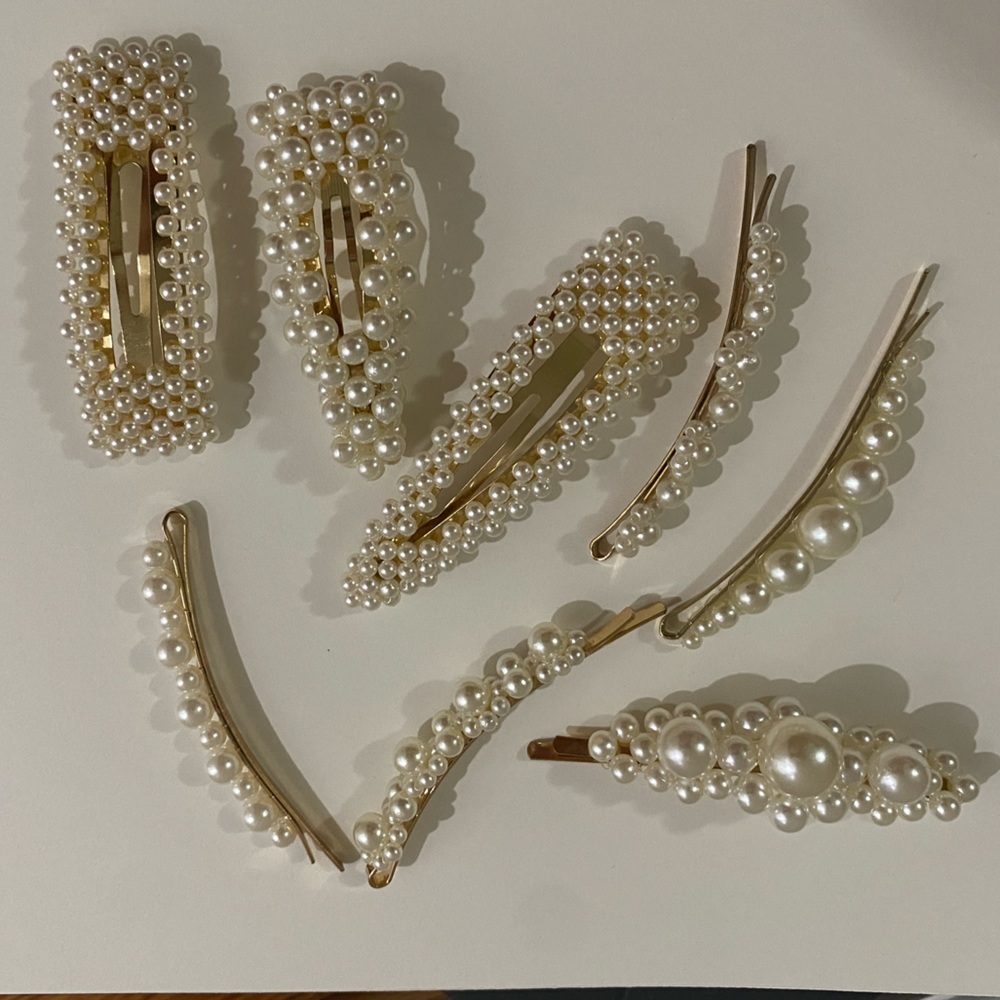 Pearl Barrettes Golden Clips
